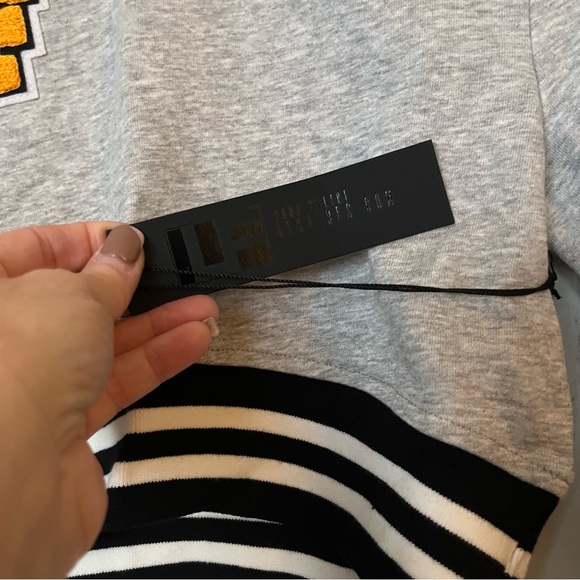 NWT LF the Brand Gray Yellow Varsity Patch Letter LF Cropped Sweatshirt Small - Picture 8 of 9